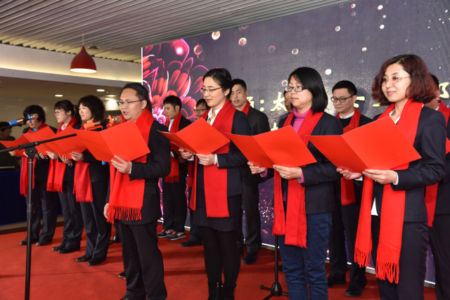 9-十一能投詩(shī)朗誦《太陽(yáng)，每天都是新的》.jpg